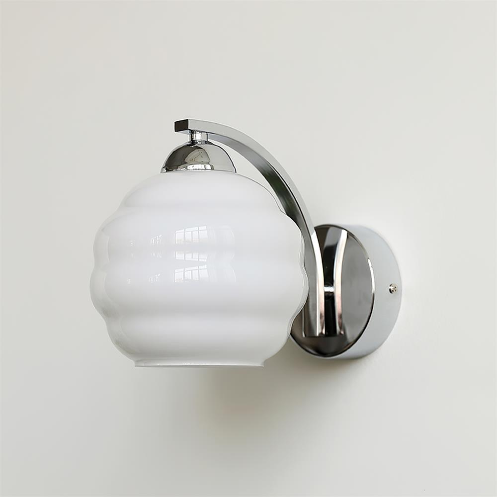 Art Deco Glass Wall Light / ∅ 5.9″ x H 6.3″ / Dia 15cm x H 16cm / Chrome+Beige