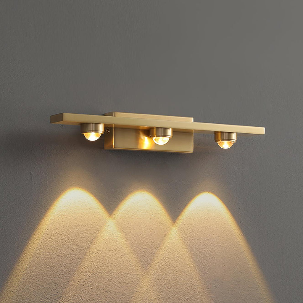 Compact Brass Glass LED Wall Light / L 2.7″ x W 3.7″ x H 3.1″ / L 6.8cm x W 9.5cm x H 8cm / Brass & Transparent / Cool White