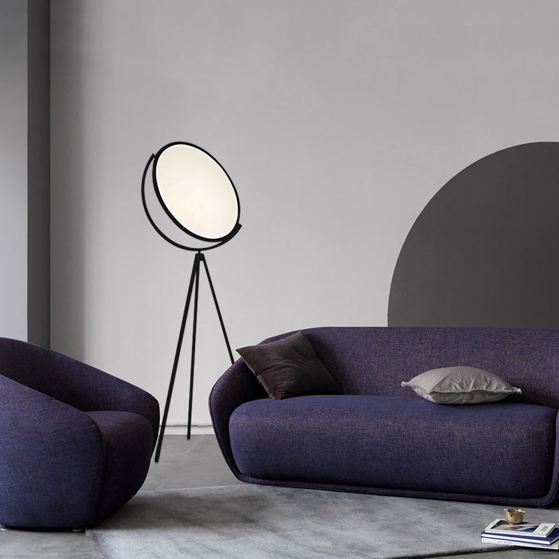 Modern Tripod LED Floor Lamp / Small 25W / UK